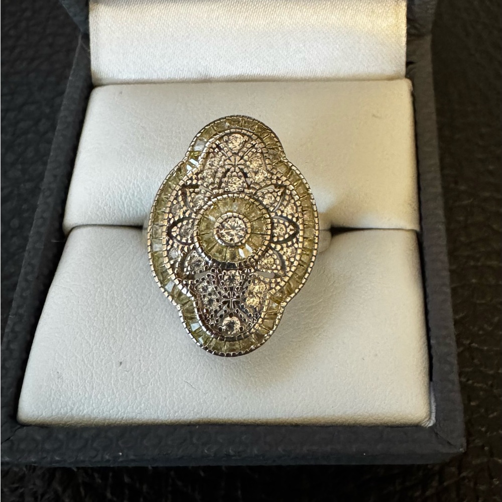 Bella Luce(TM) canary and white diamond simulants rhodium over sterling. Sz 7.